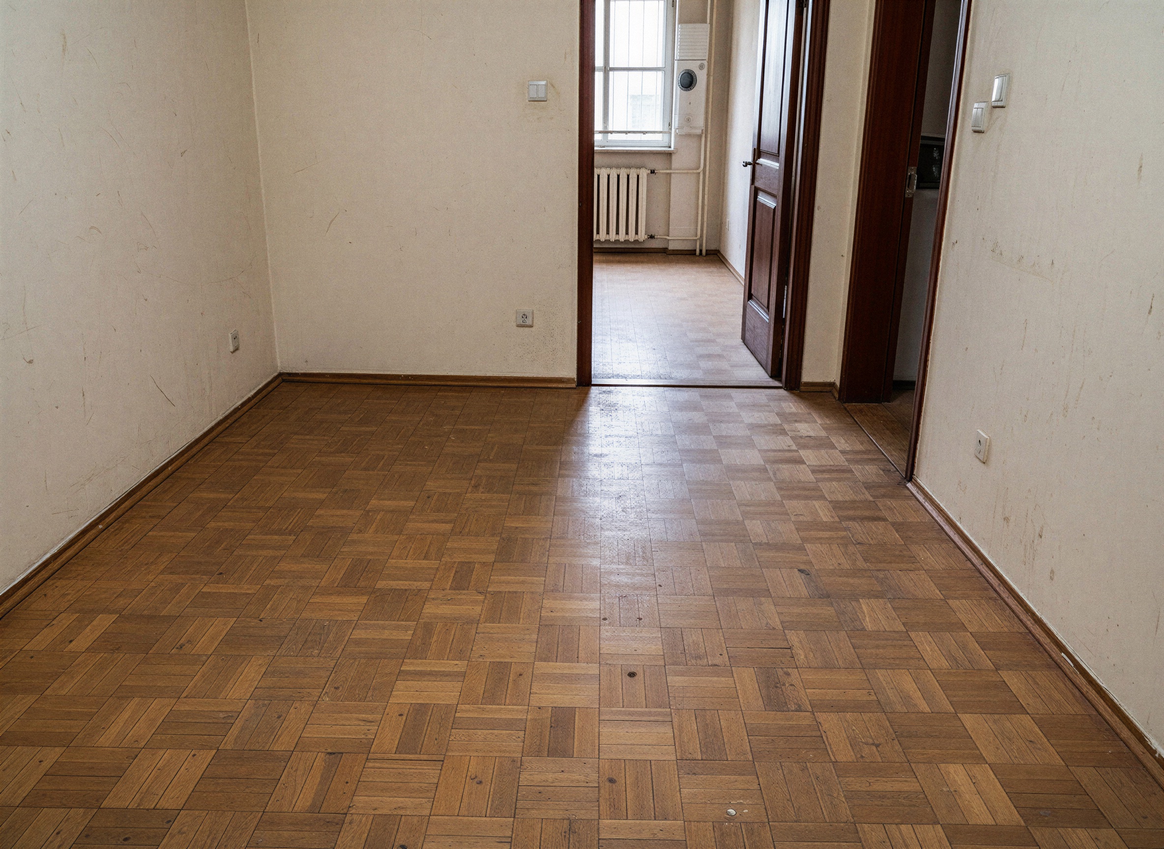 Messie-Wohnung Entrümpelung Radolfzell nachher: Besenrein übergebene Wohnung nach professioneller Messie-Entrümpelung und Endreinigung durch KLAR.Raum - diskret und gründlich